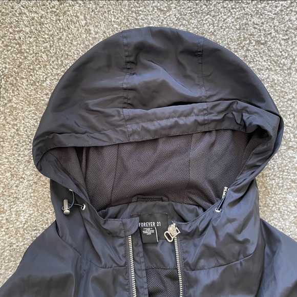 Forever 21 Black Windbreaker - Picture 3 of 4